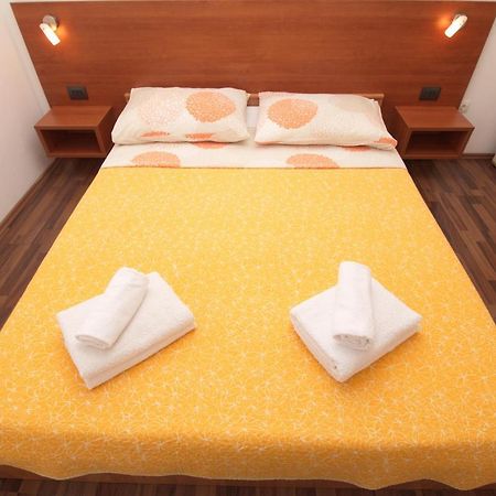 Apartments Lidija Ρόβινι Εξωτερικό φωτογραφία