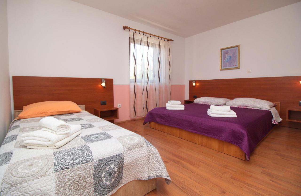 Apartments Lidija Ρόβινι Εξωτερικό φωτογραφία