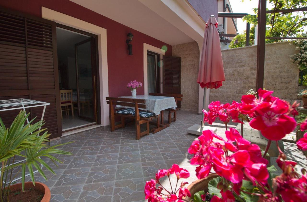 Apartments Lidija Ρόβινι Εξωτερικό φωτογραφία